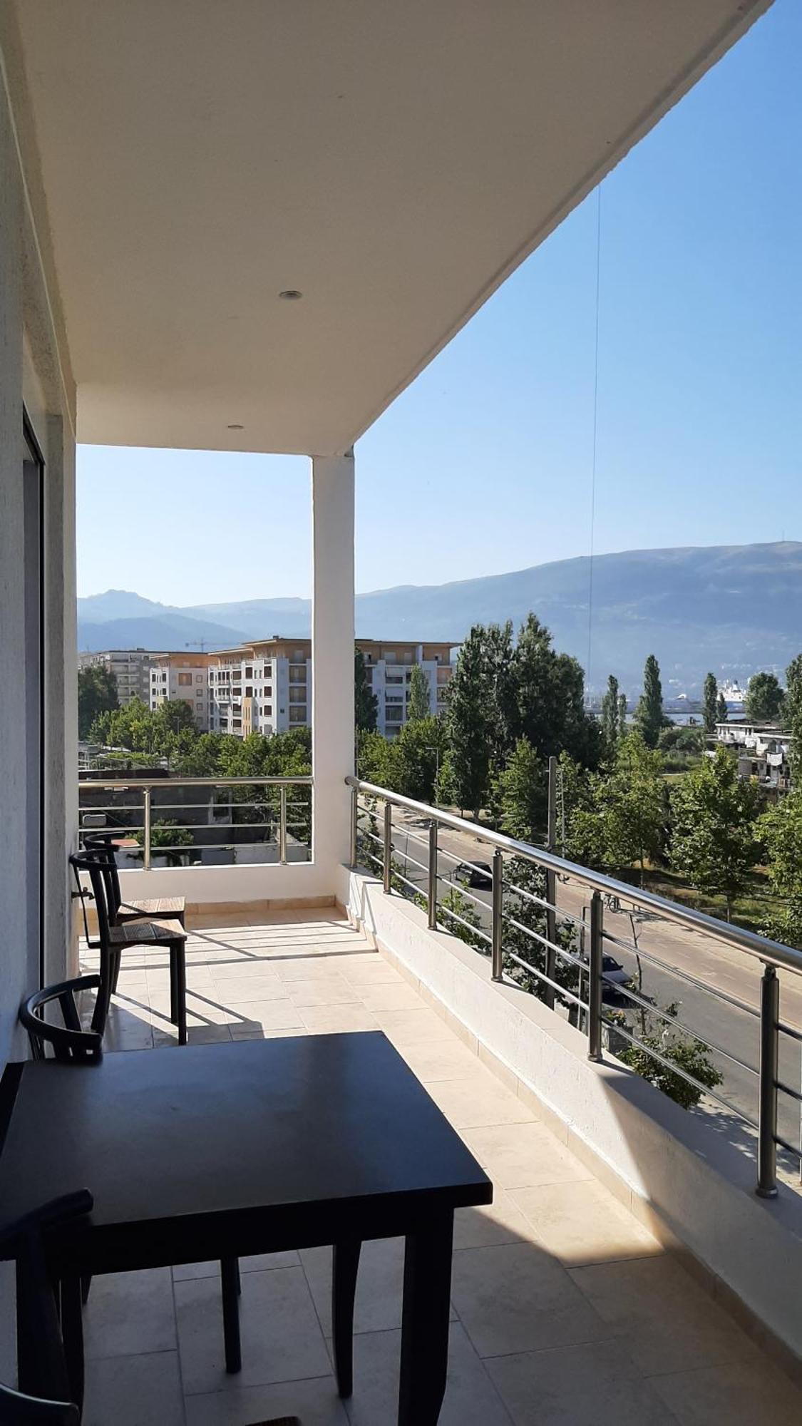 Sea & Sun Apartment Vlorë Esterno foto